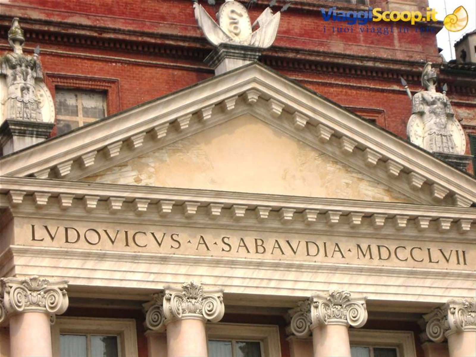 dettaglio facciata