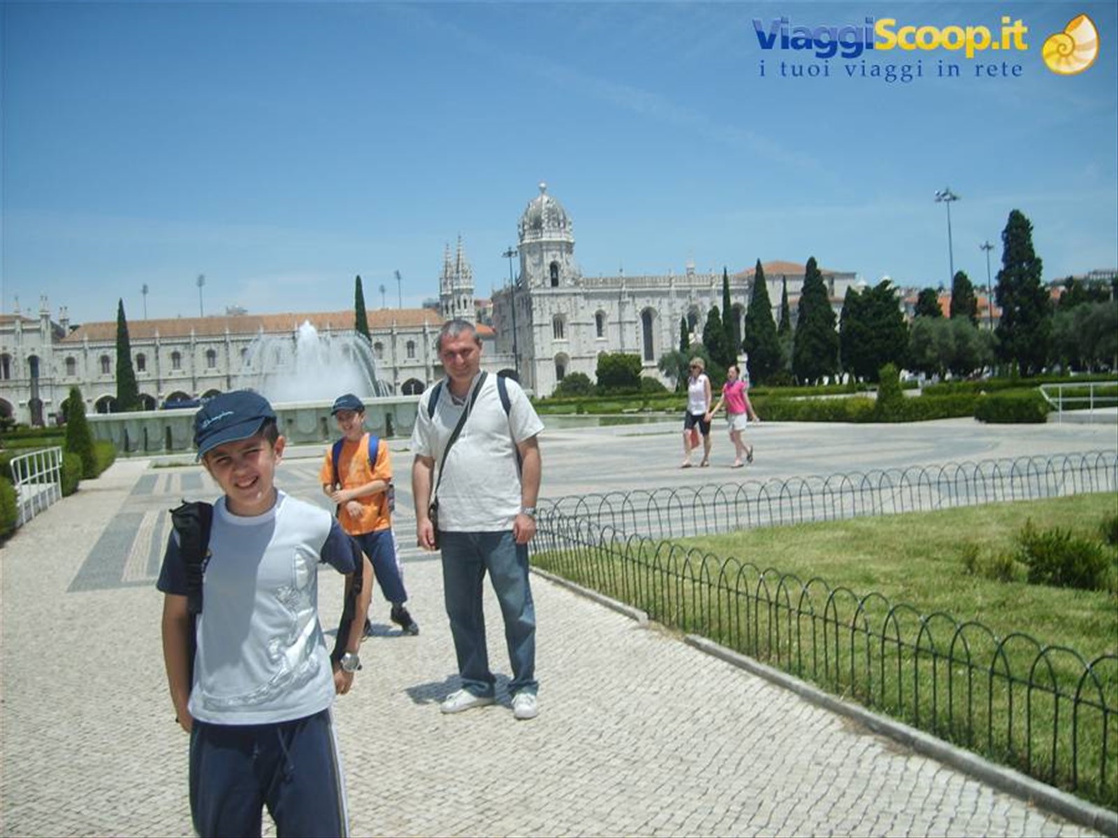 Davanti al Monasterio dos Jeronimos - Belem