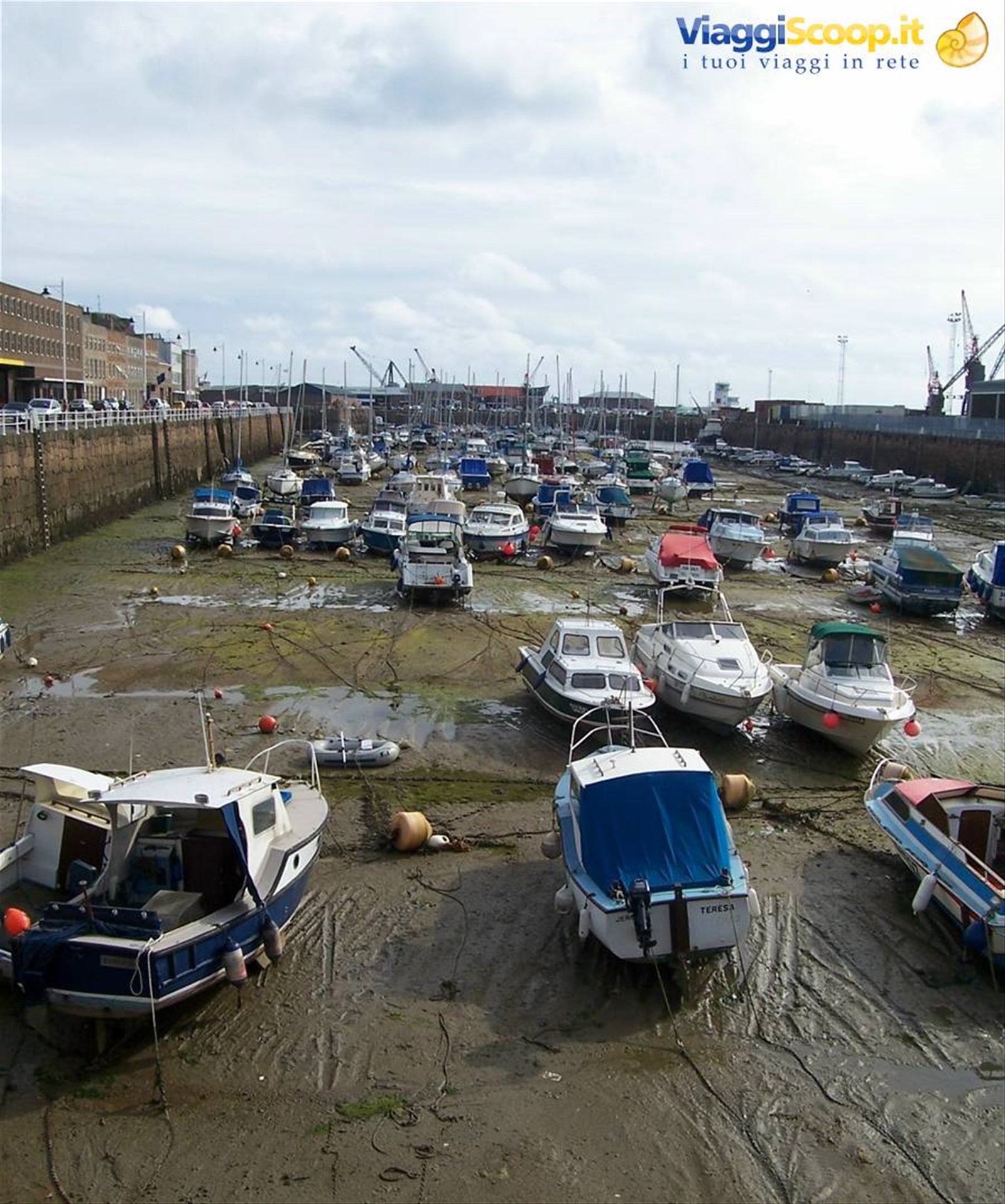 Il porto con la bassa marea