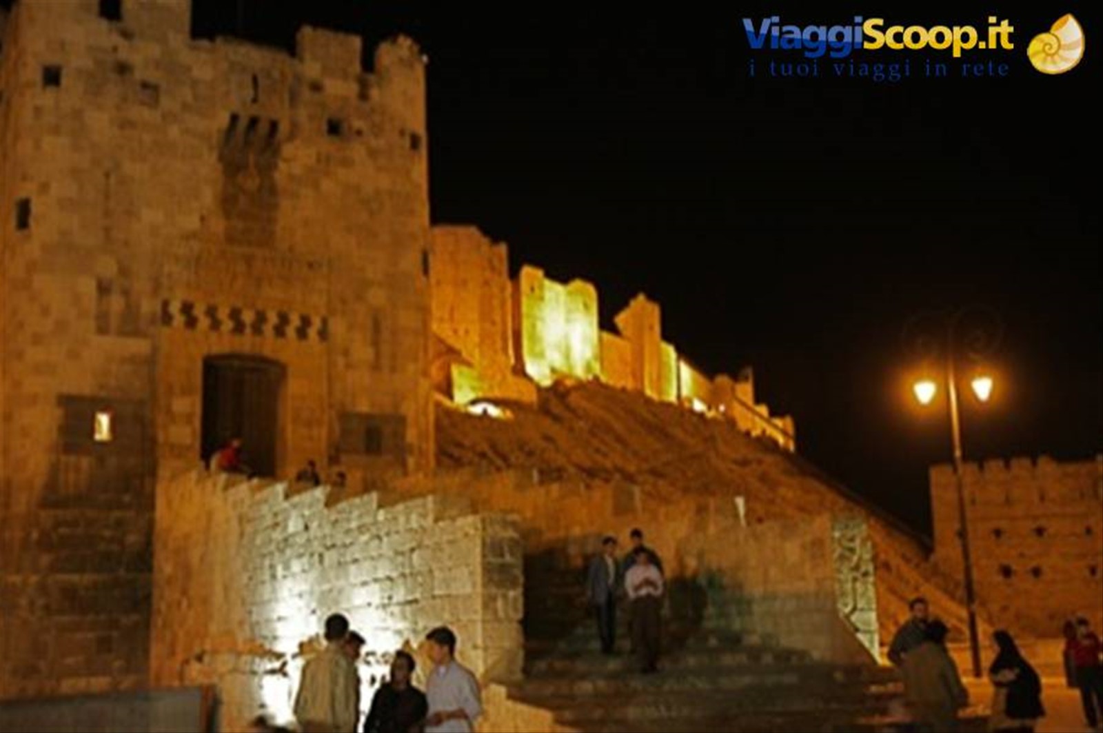 ALEPPO LA CITTADELLA BY NIGTH