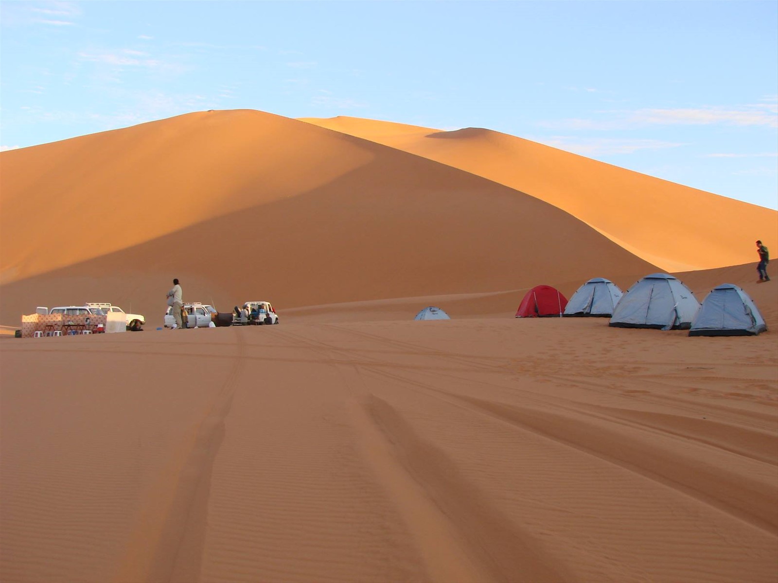 il nostro campo fra le dune del Murzuq