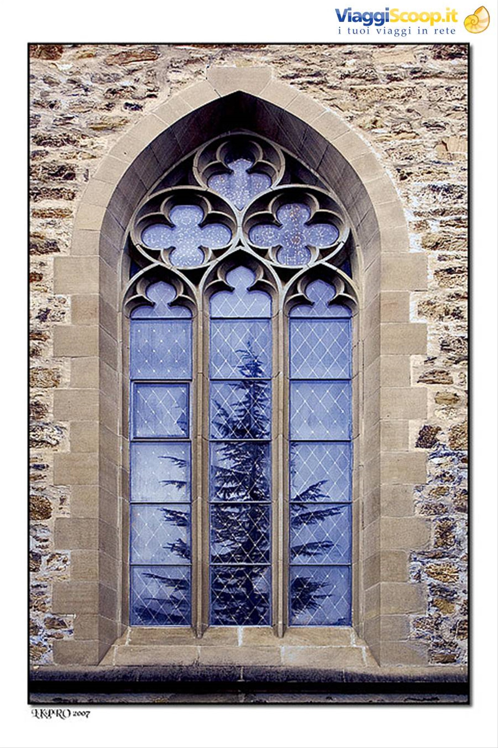 fuori chiesa
