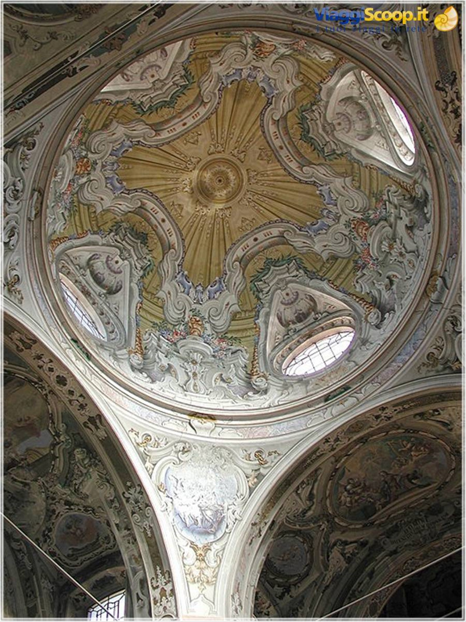 Interno chiesa