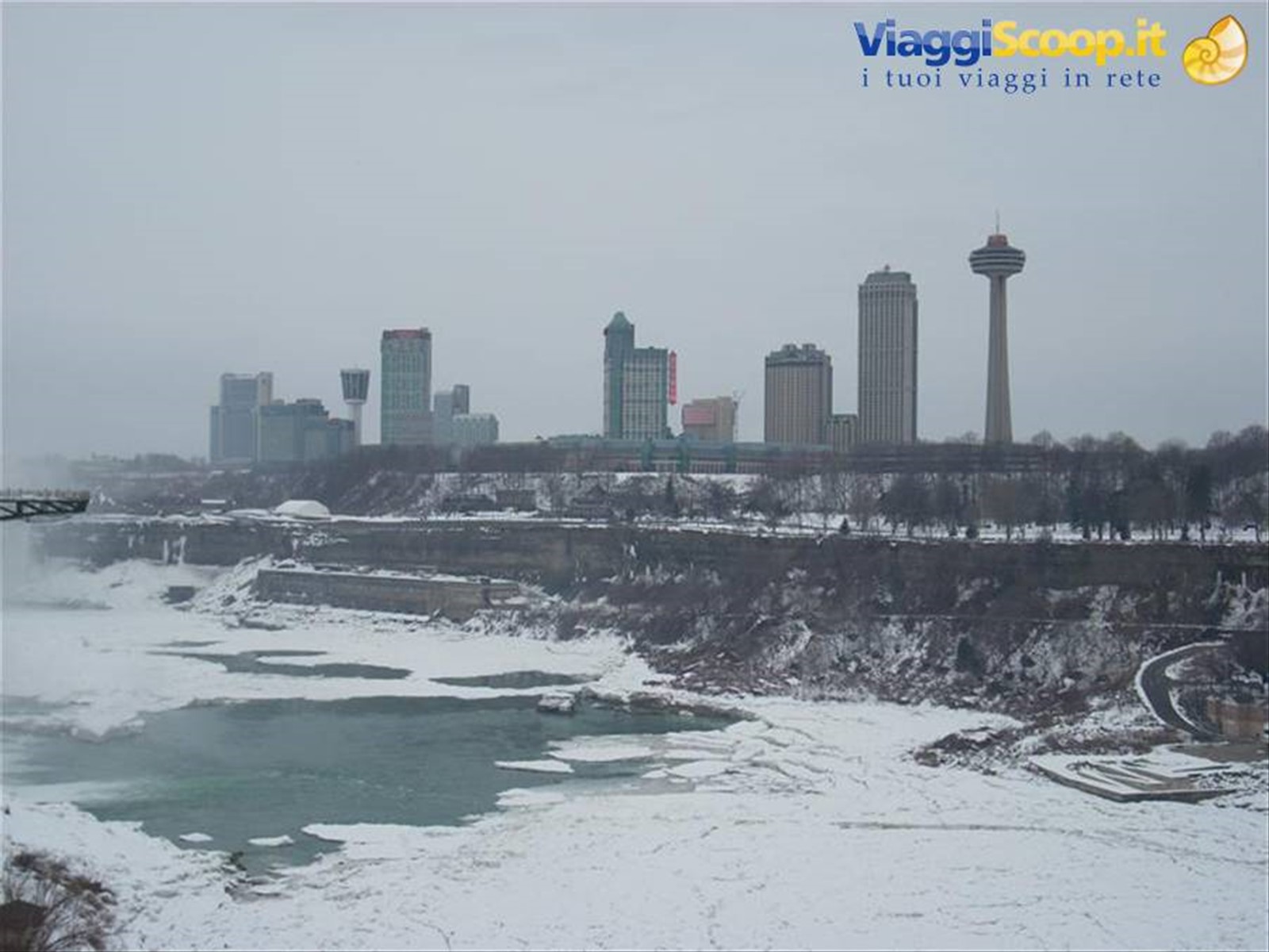 Niagara falls d'inverno