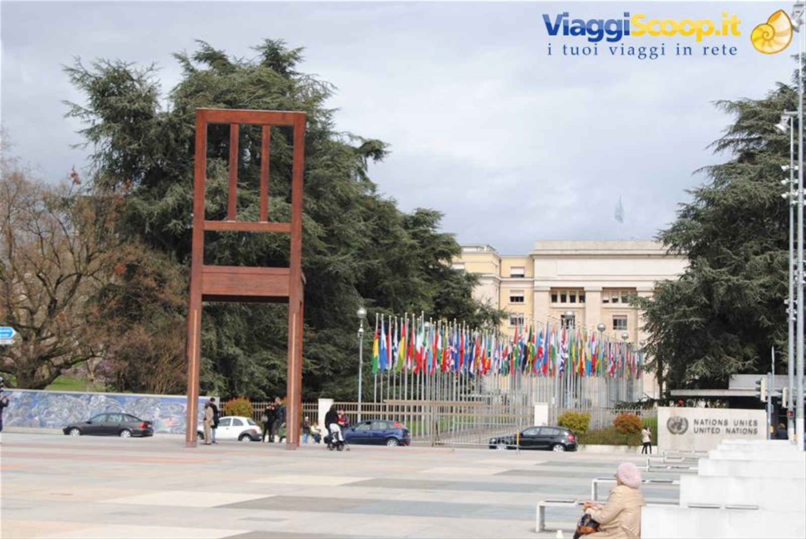 Broken chair e plazzo dell'ONU