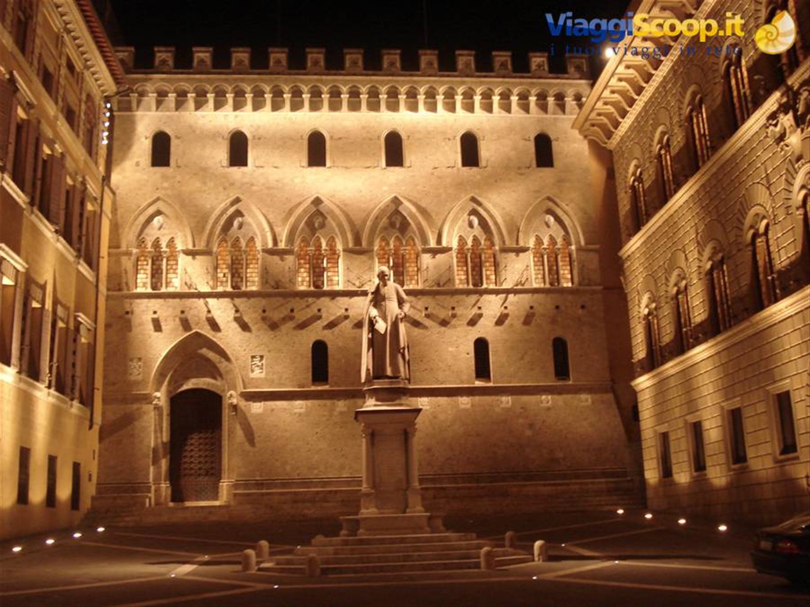 Piazza Salimebeni
