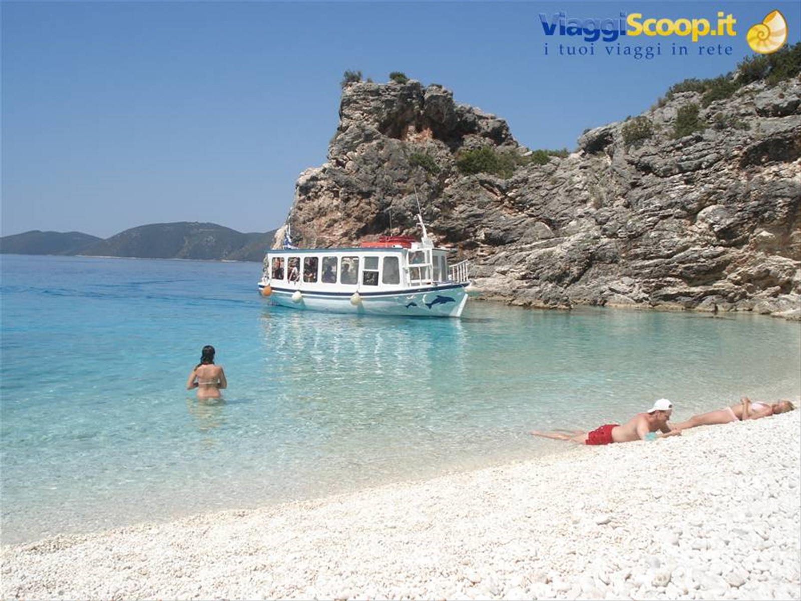 La paradisiaca spiaggia di Aghiofili