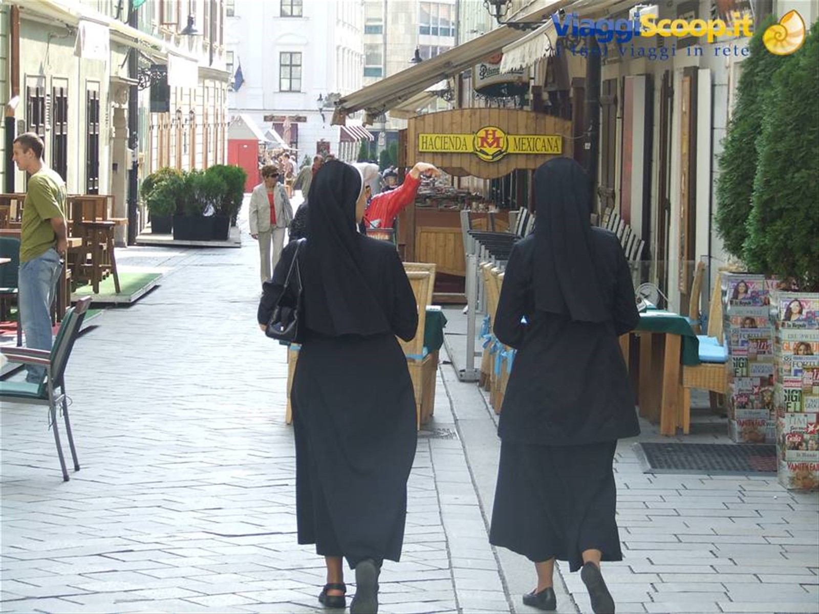 BRATISLAVA -Una via del centro