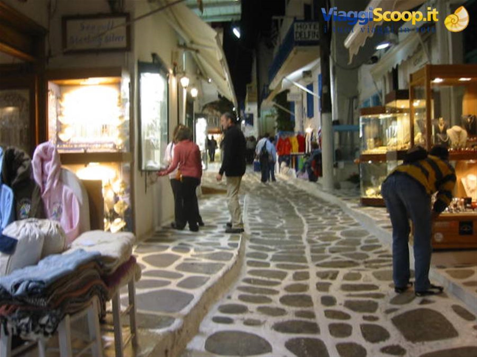 mikonos