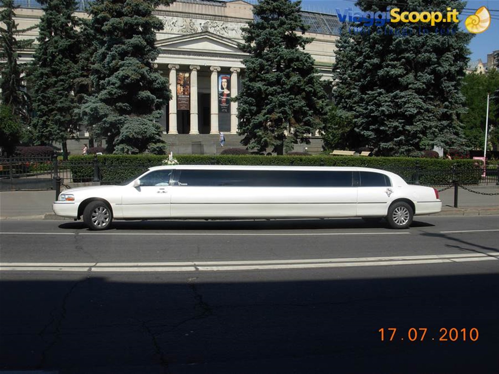 Mosca - limousine!