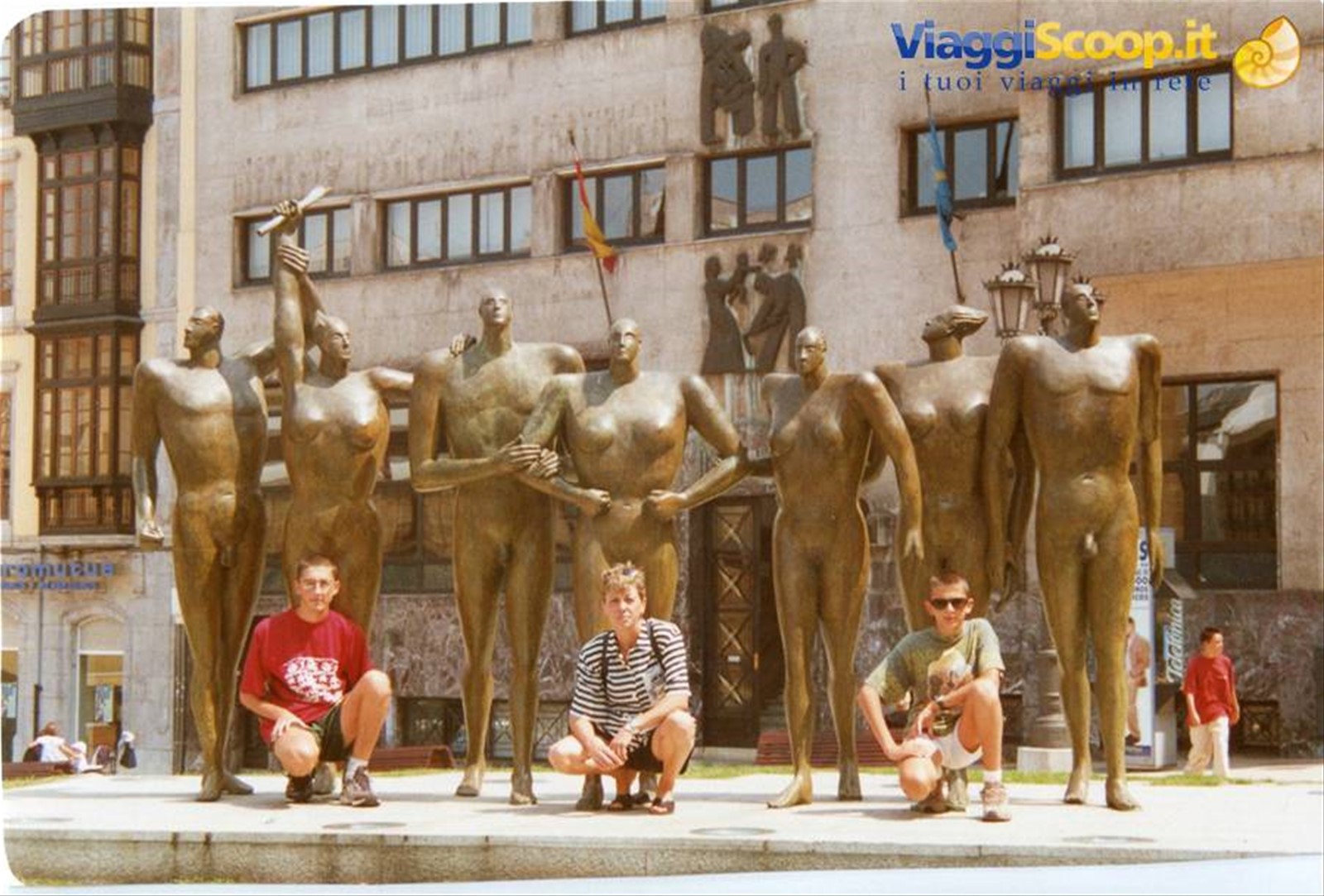 Oviedo - bizzarro monumento