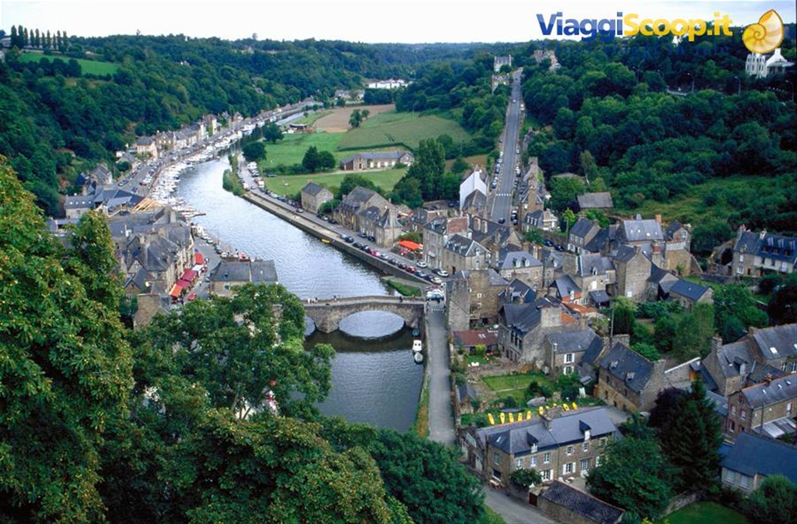 Dinan vista dalla Rance
