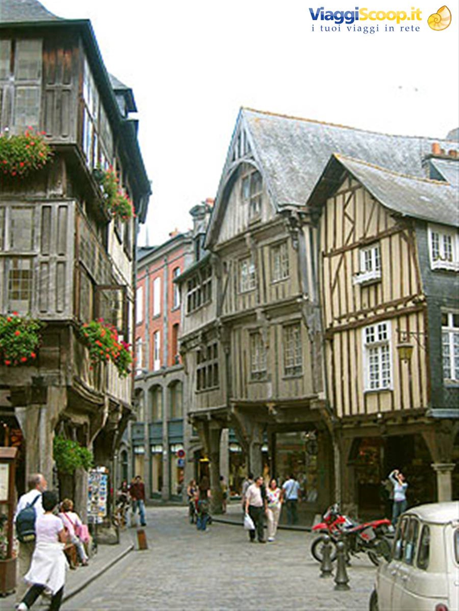 Dinan, pan bois
