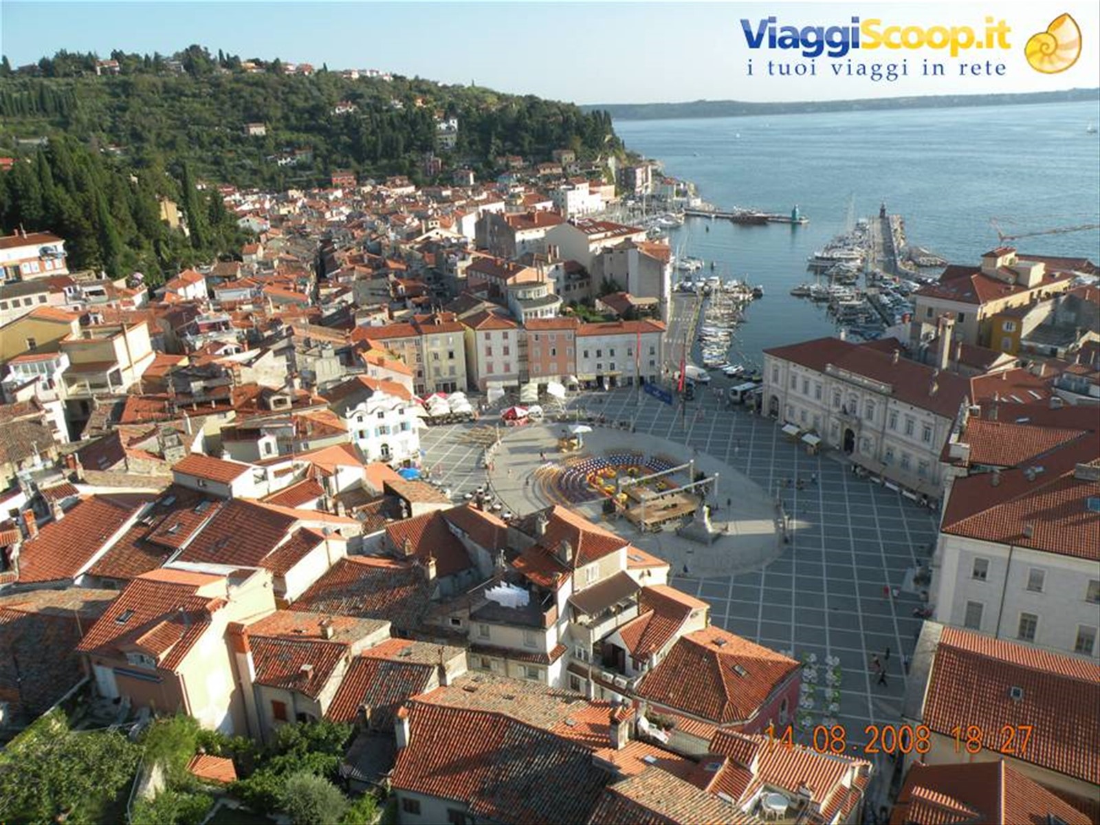 Piran: piazza Tartini vista da San Giorgio