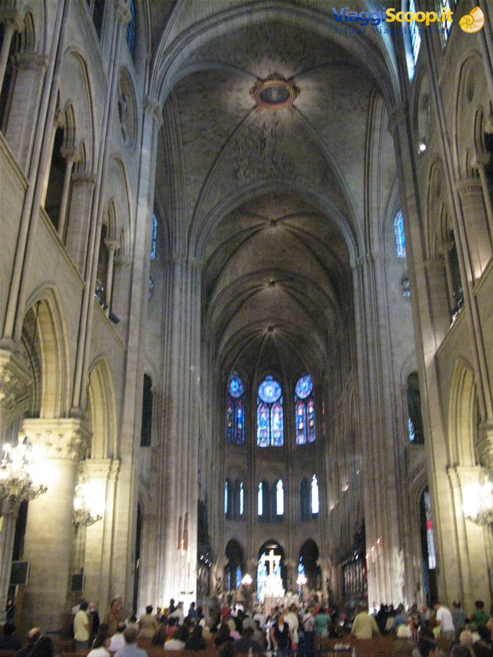 interno di Notre Dame