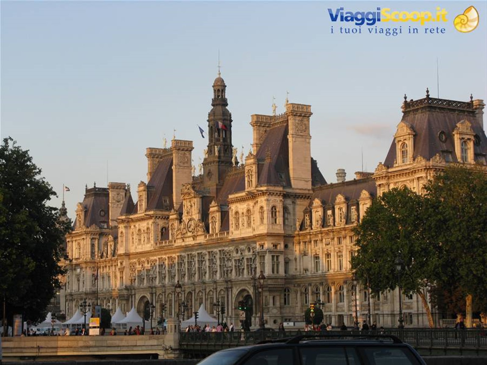 Hotel de ville