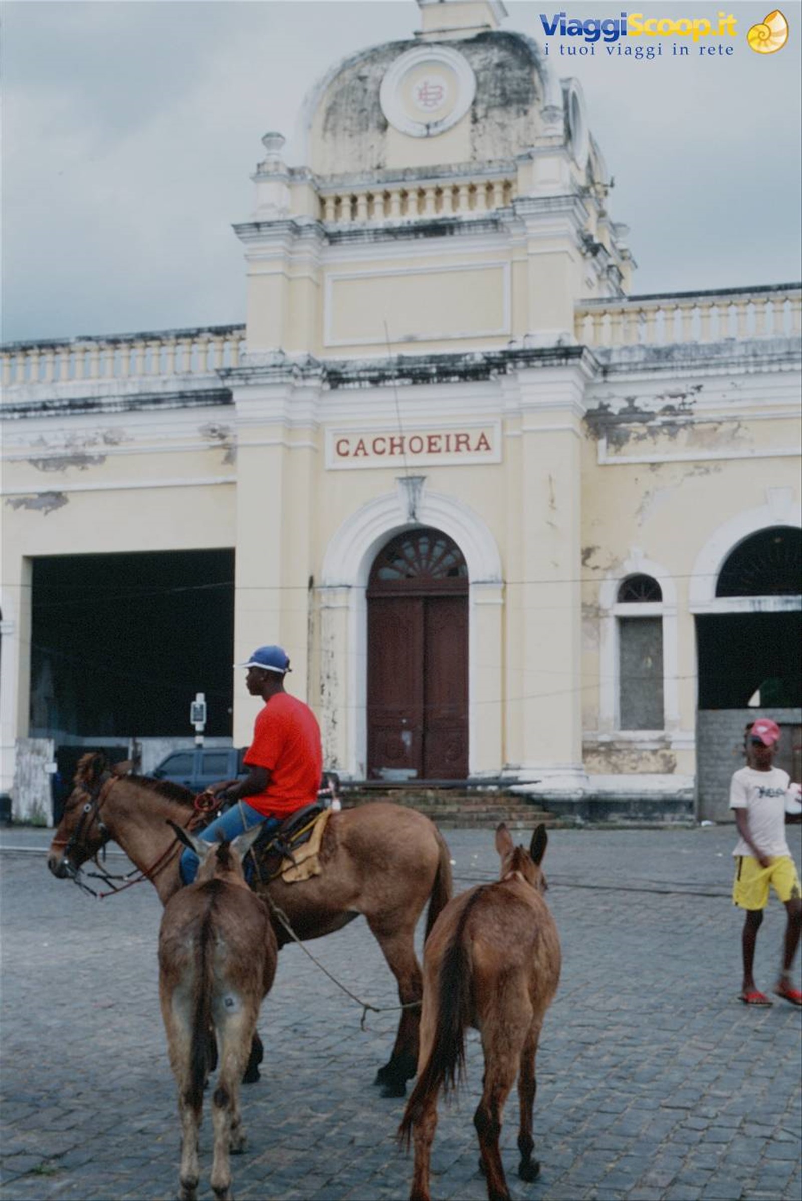 Stazione di Cachoiera ( da dove un tempo partiva la canna da zucchero per Salvador)