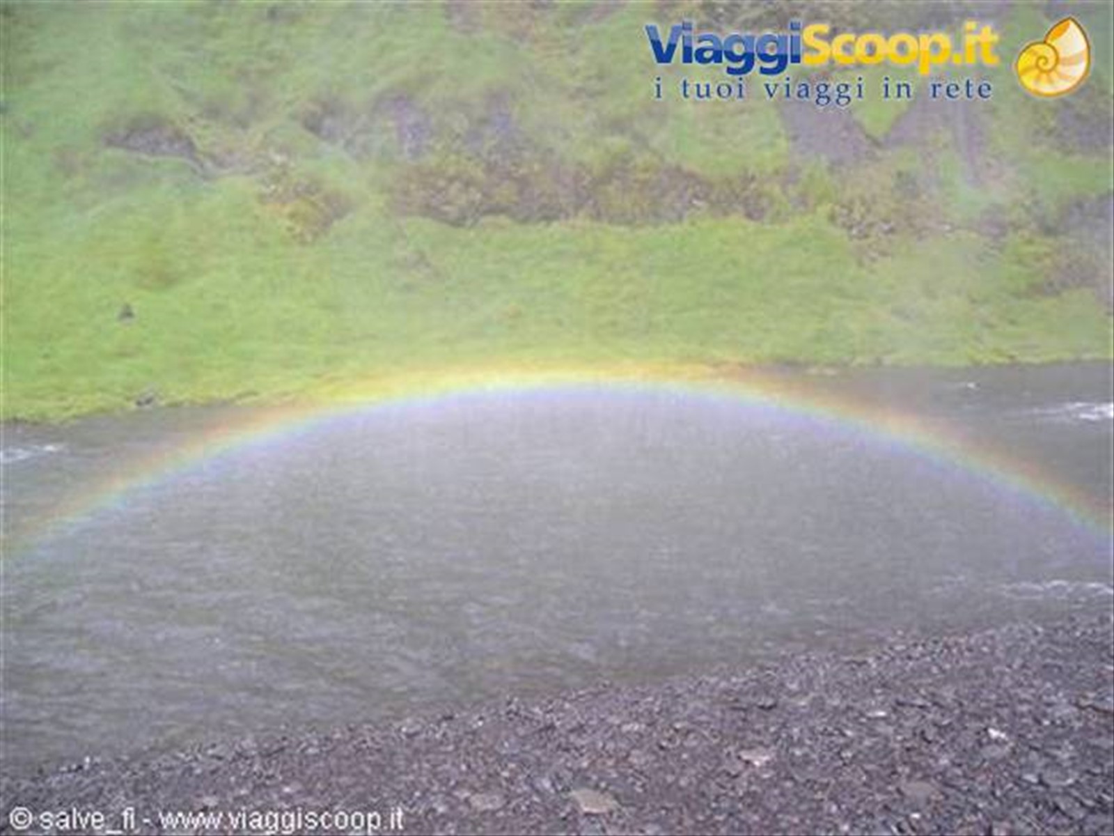 arcobaleno sotto la cascata!