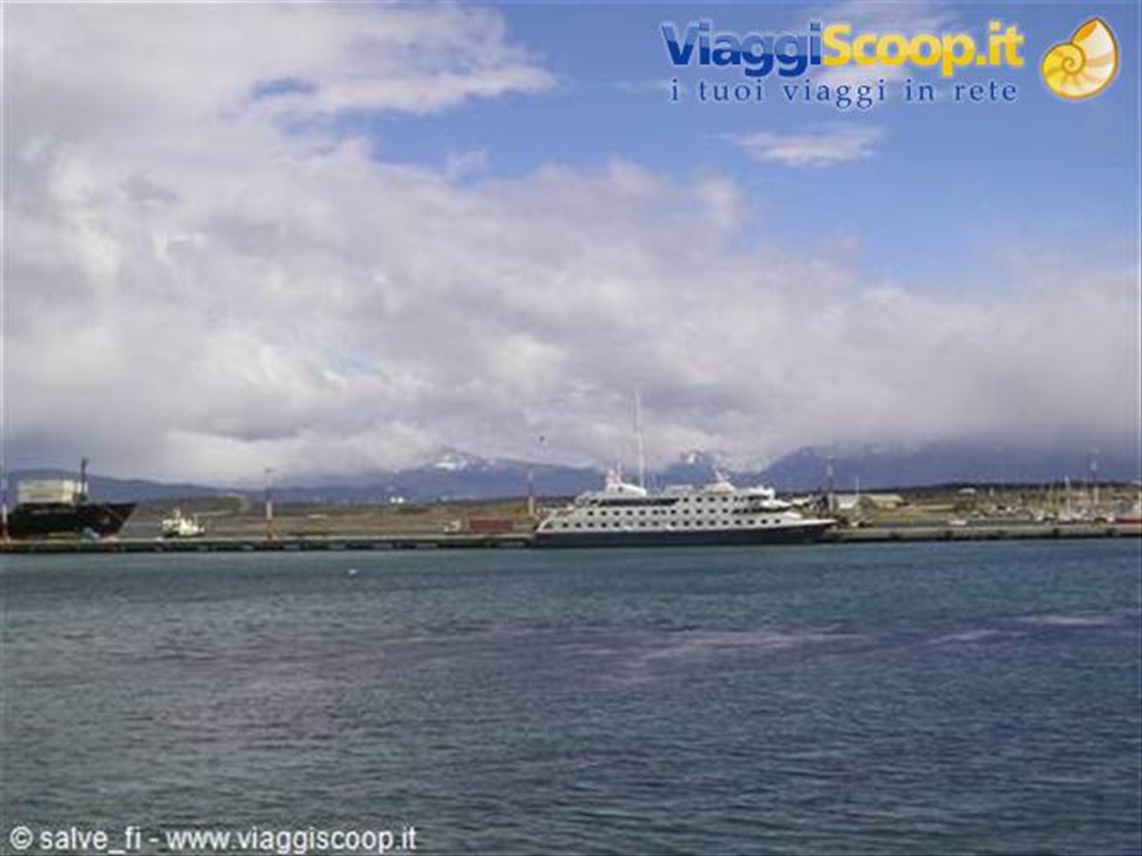nave Via Australis