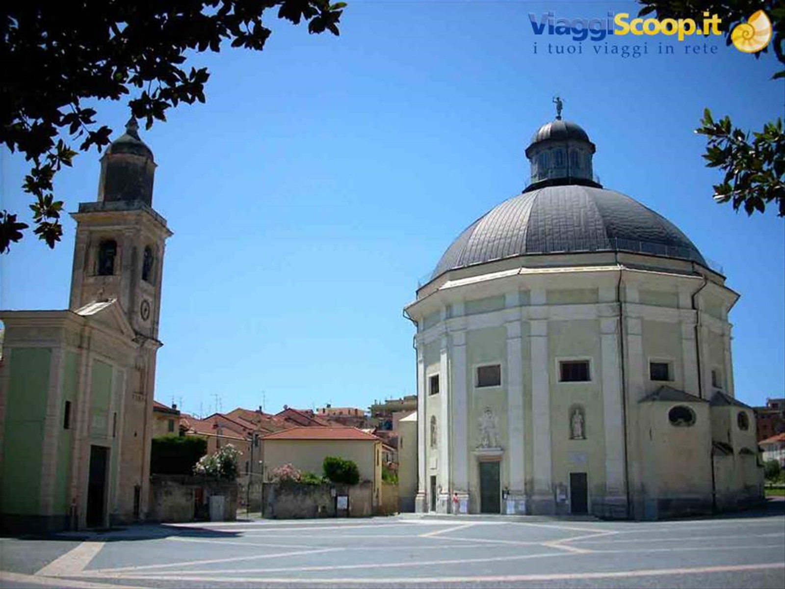 Il Duomo di Loano e l'Oratorio delle Cappe Turchine