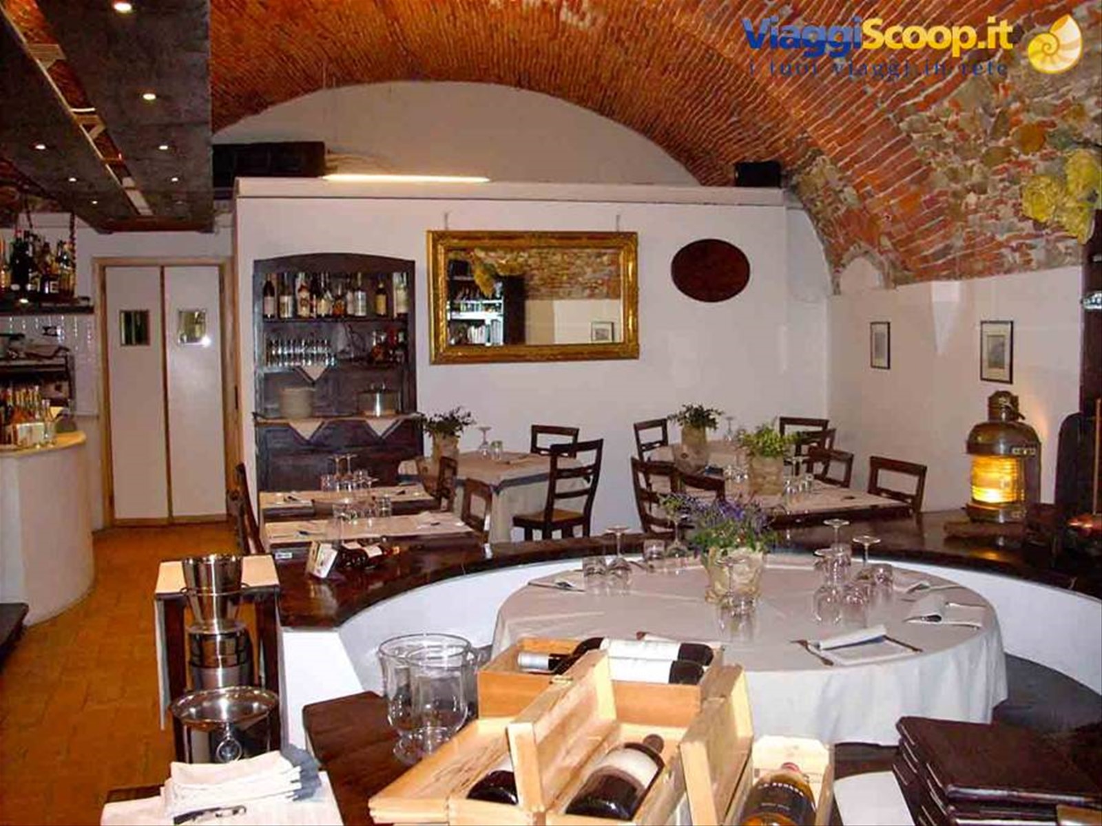 Nella sala del Ristorante Matama' di Loano