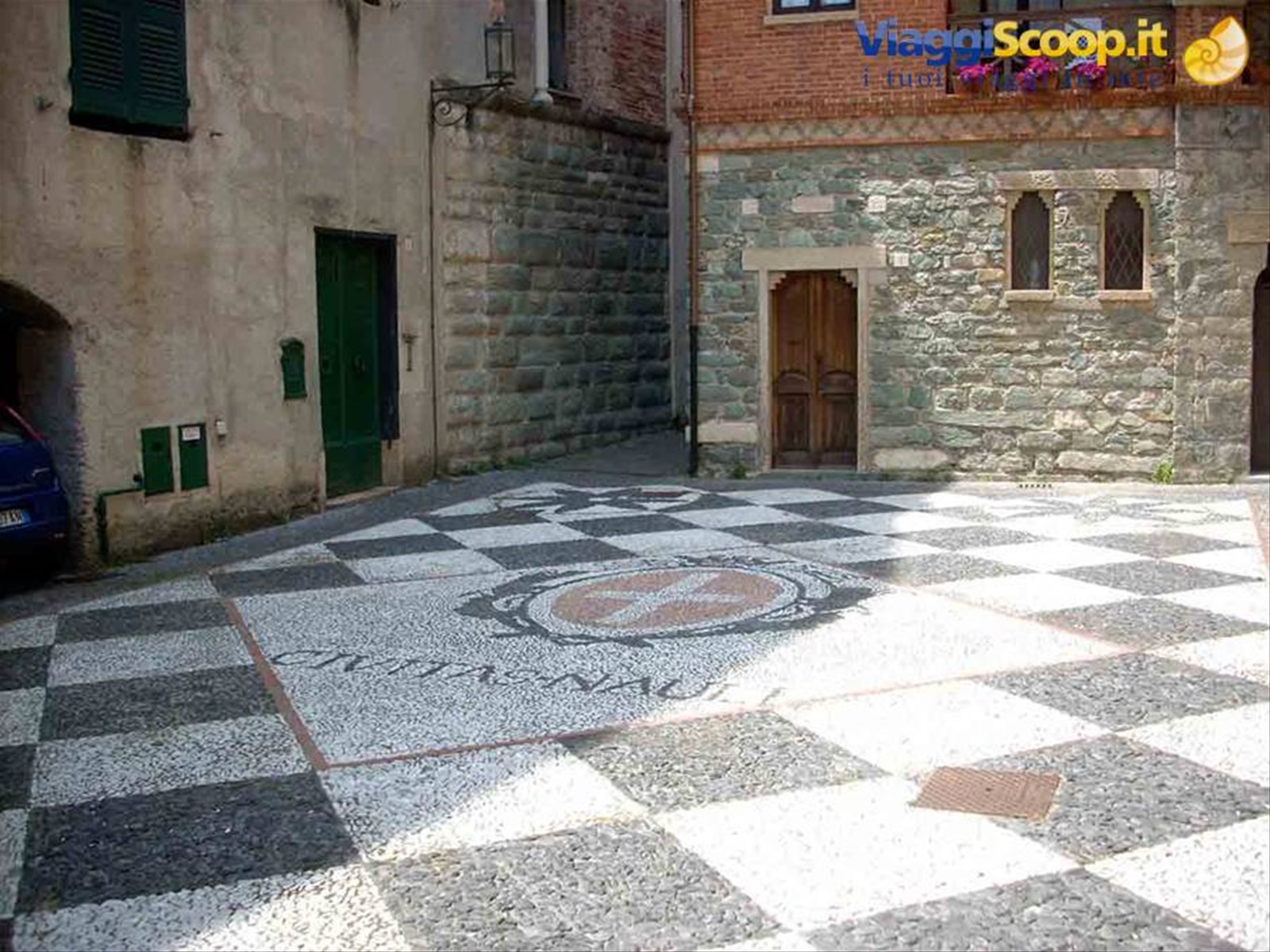 Nel centro storico di Noli