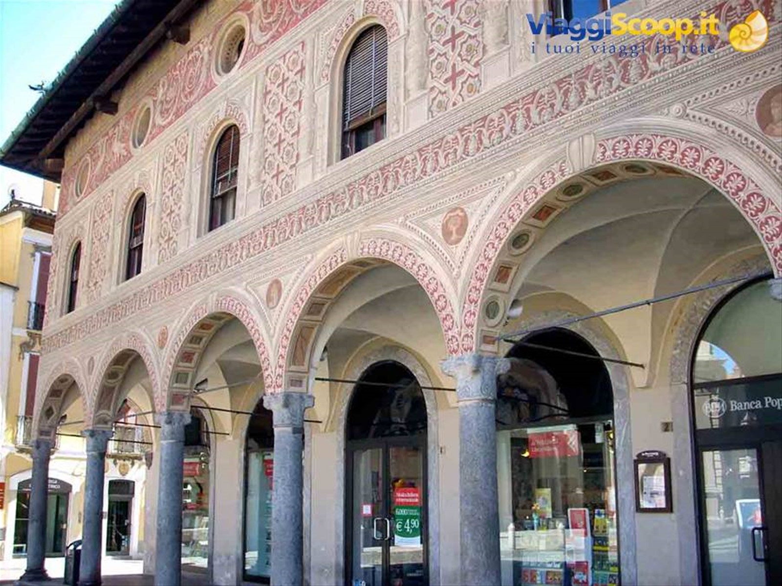 I portici di Piazza Duomo