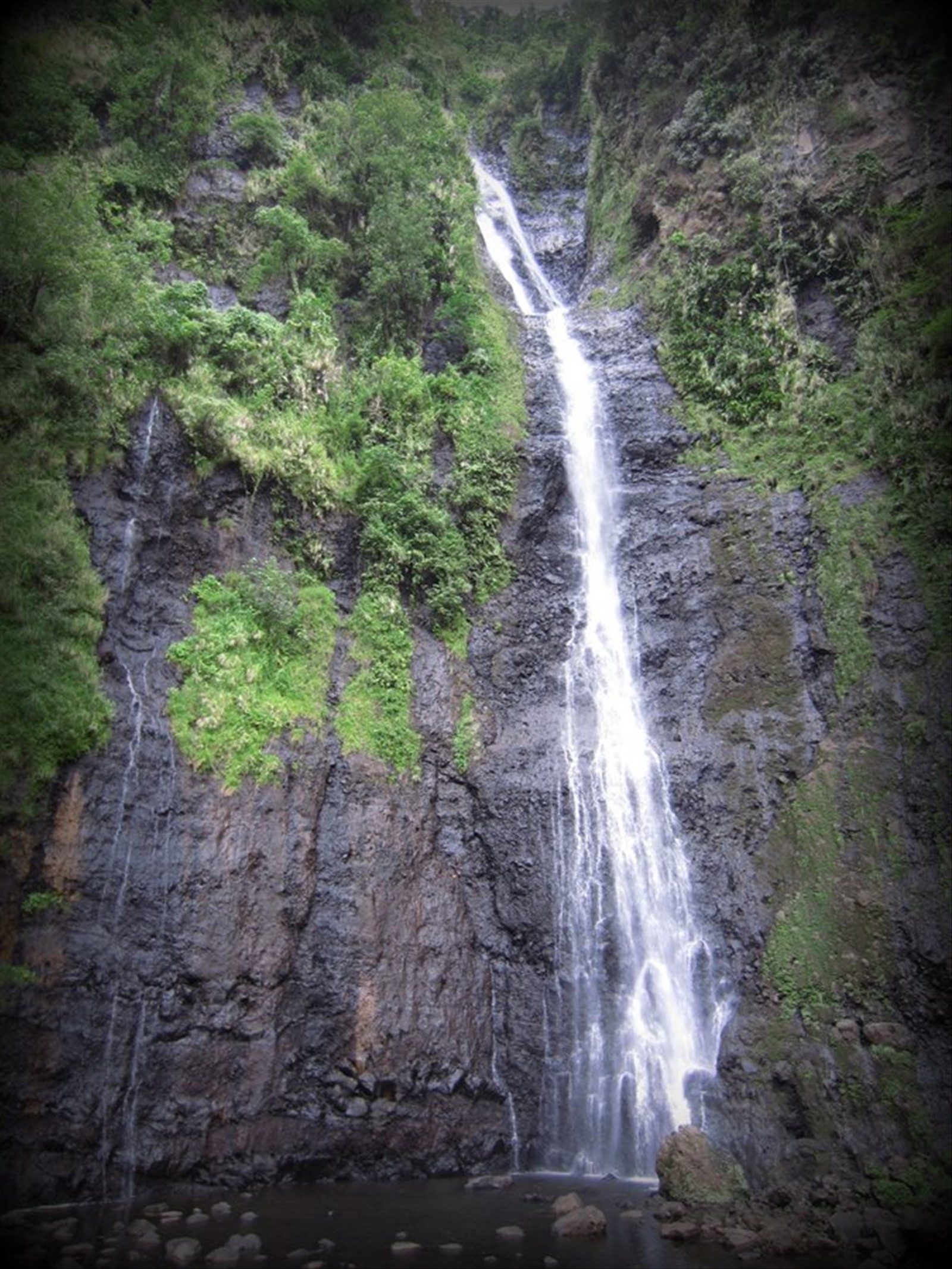 Fautaua Waterfall