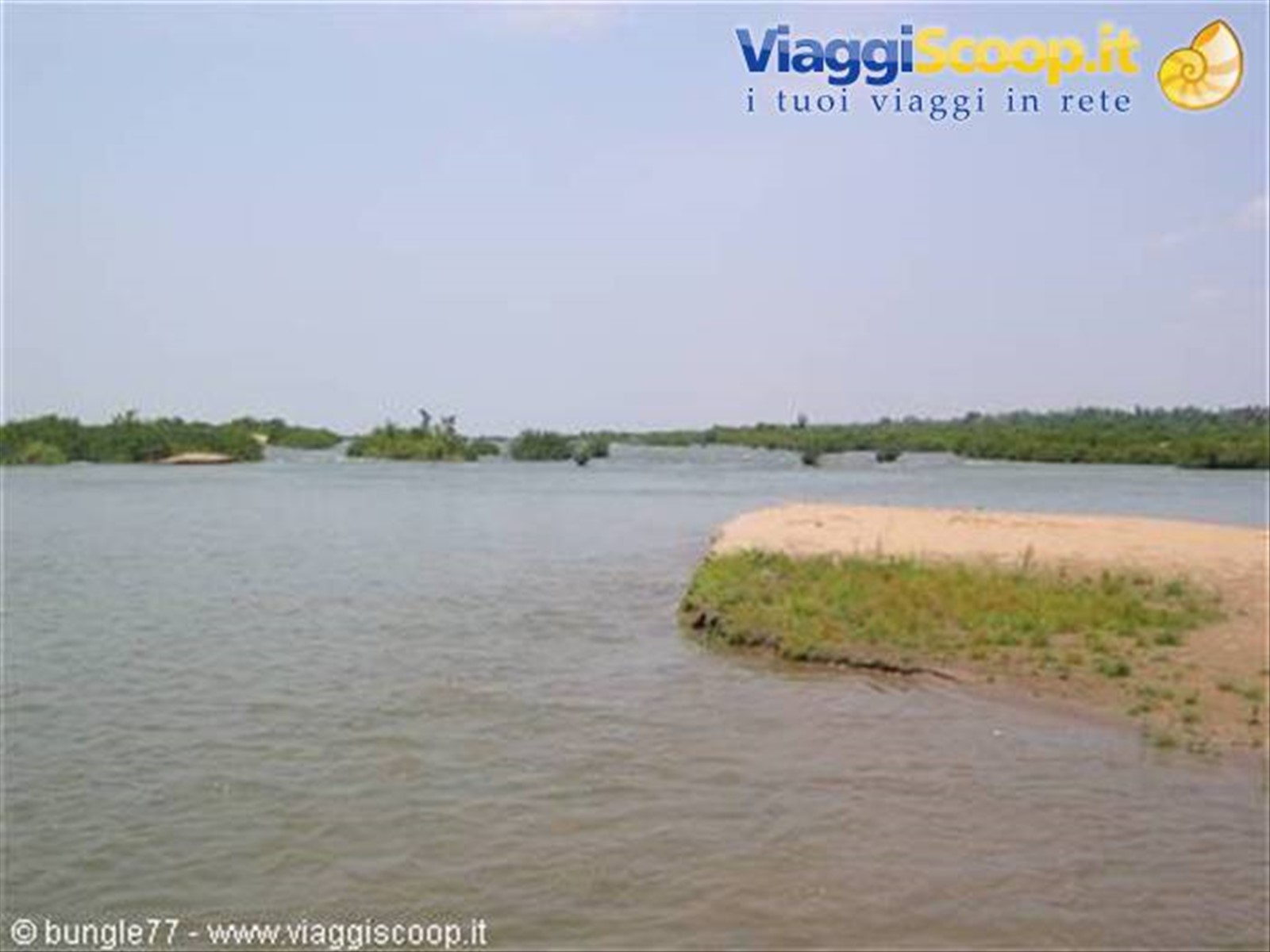 14 - Mekong - Paesaggio fluviale