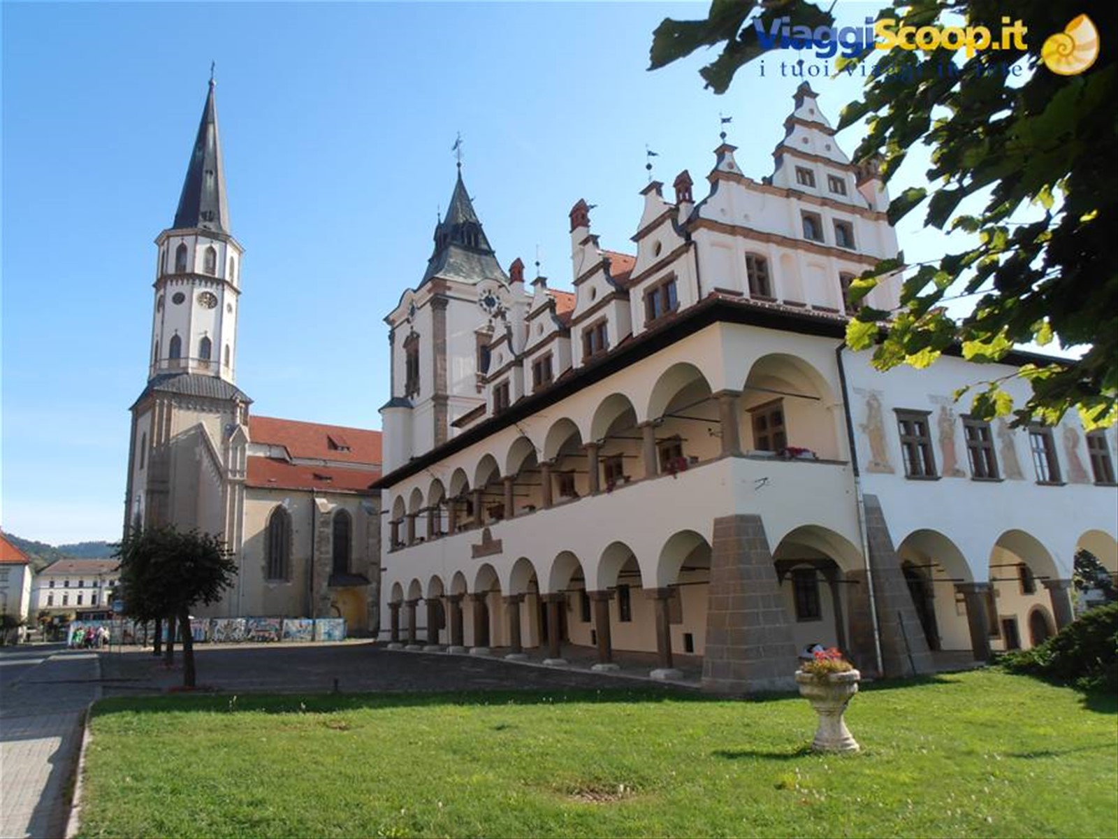 il municipio e la chiesa di Levoca