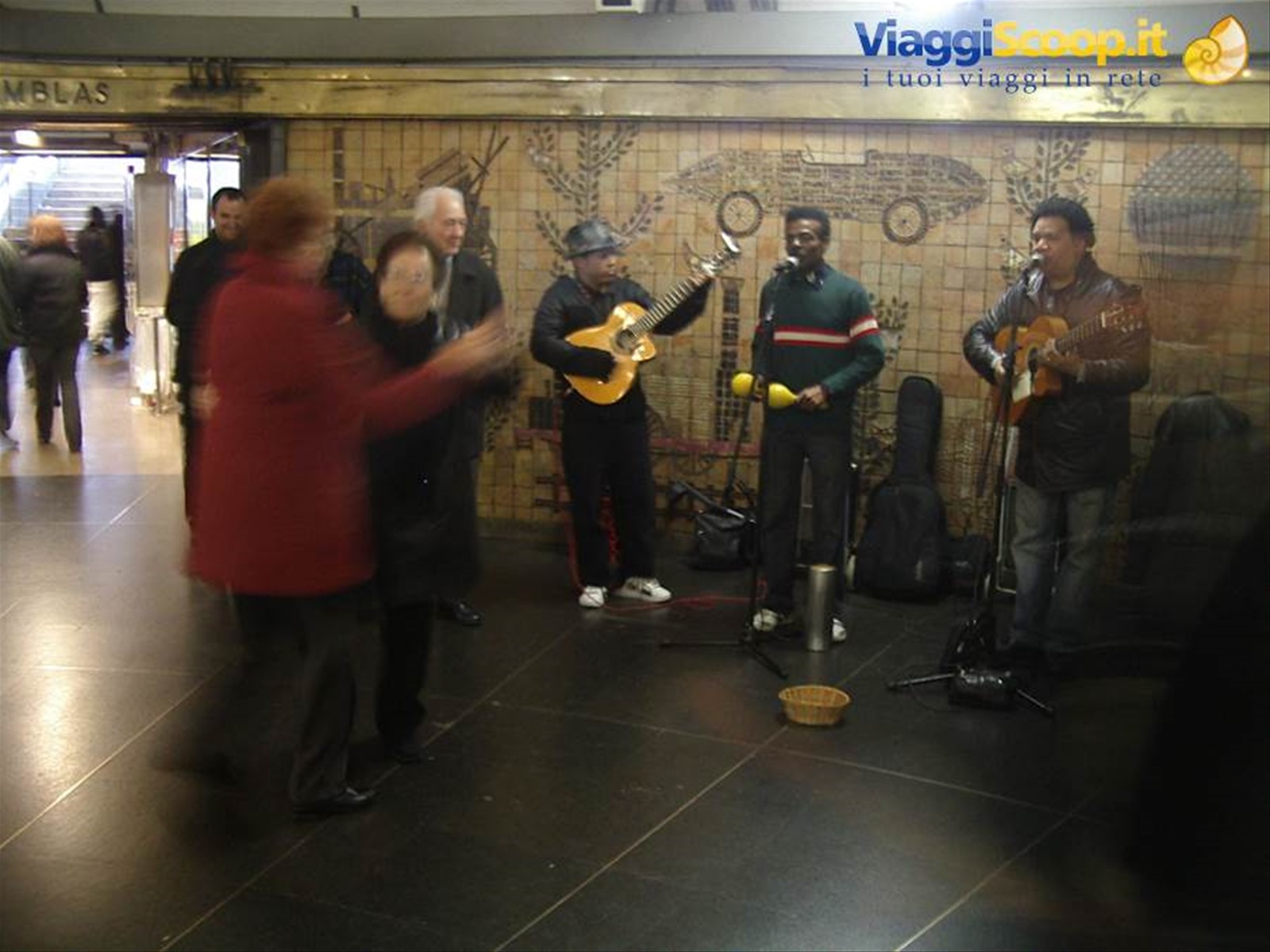 .... ballando nel metrò !!!!