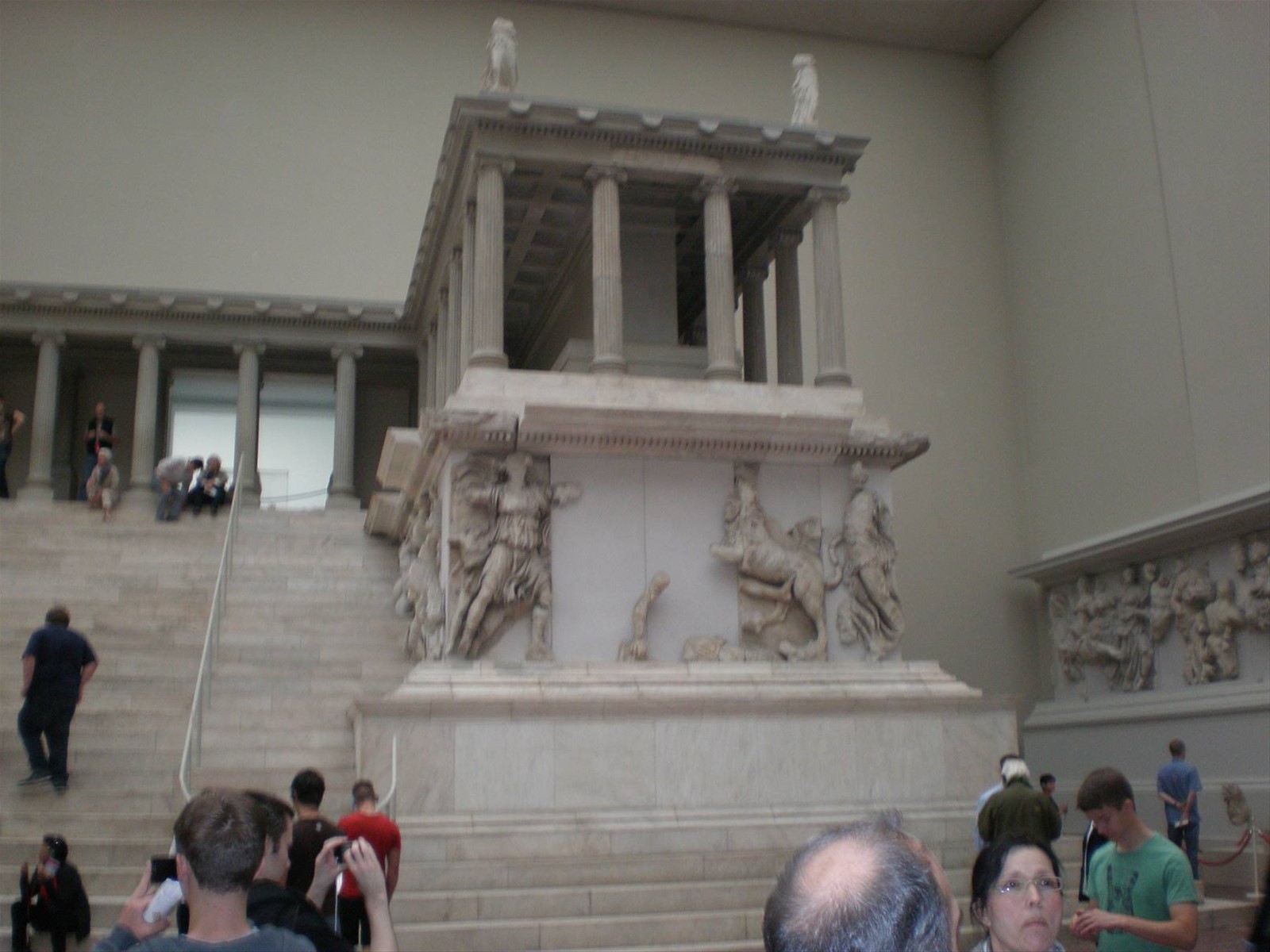 l'altare di Pergamon museo Berlino