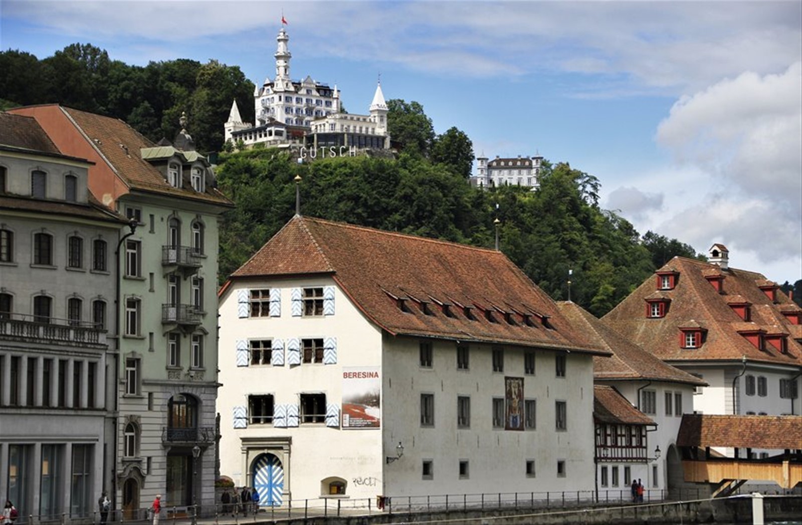 Lucerna