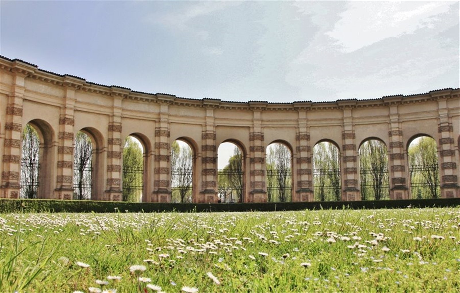 Esedra Palazzo Te-Mantova