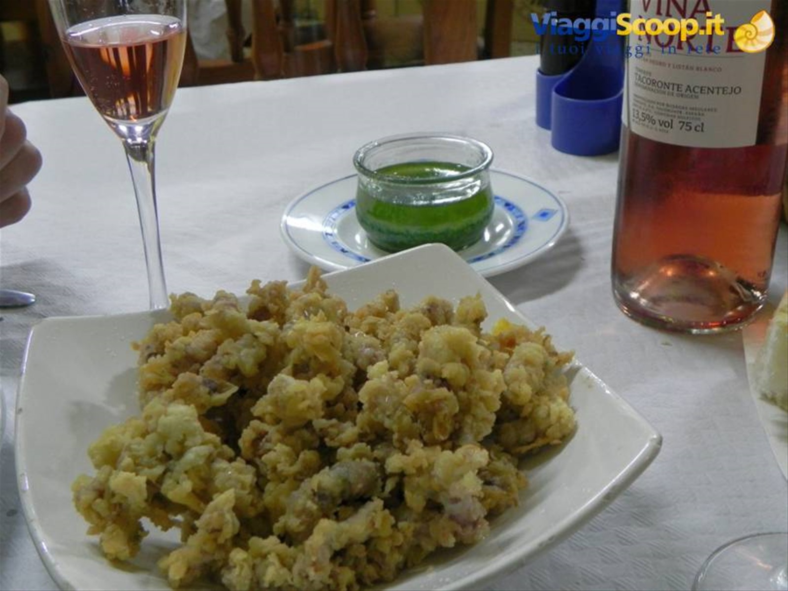 I "chipirones", fritto di calamaretti di taglia minuscola, da Gonzalo a El Prix, Tenerife
