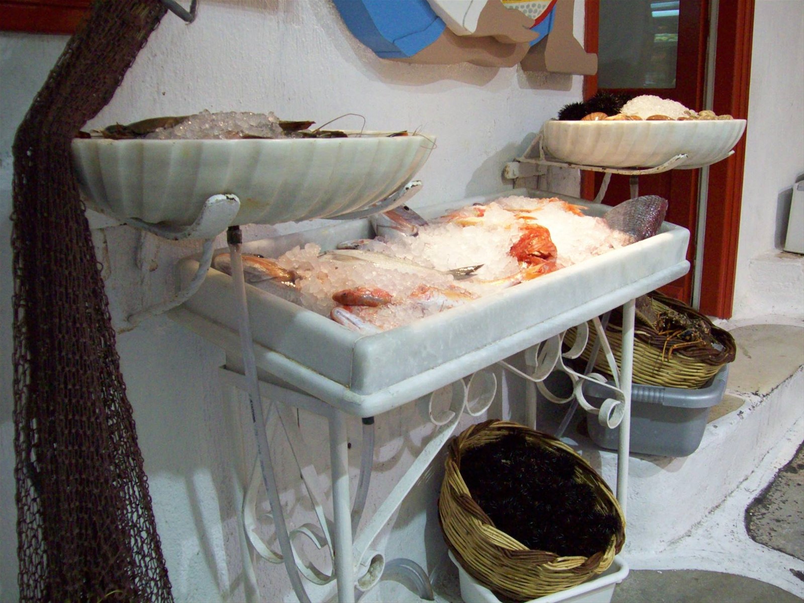 pesce in ghiaccio.. lo scegli e te lo cucinano