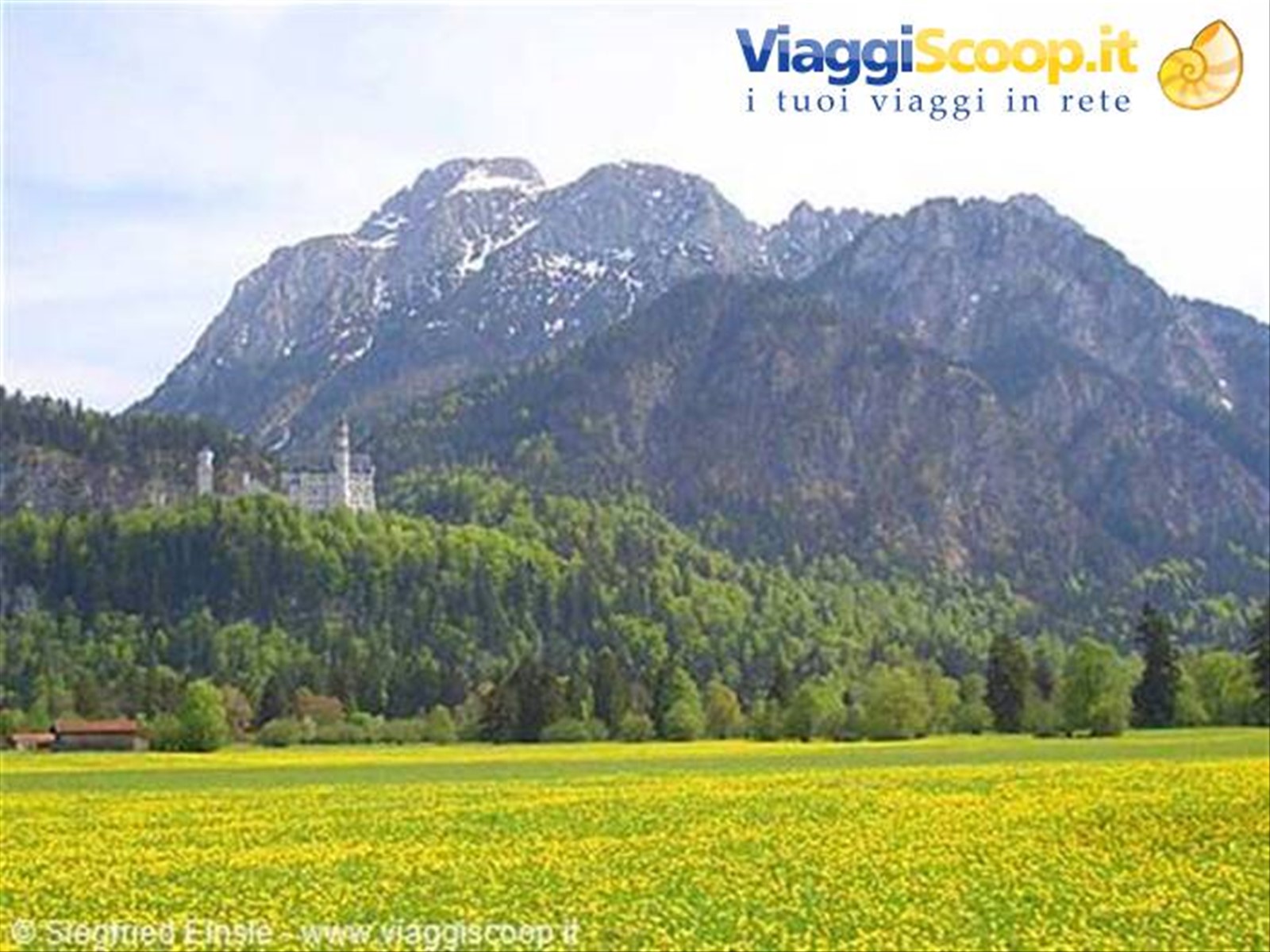 Il castello Neuschwanstein in primavera
