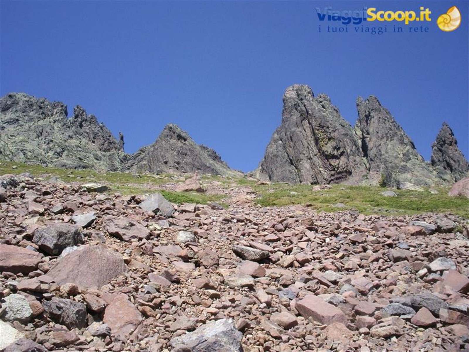 Verso la vetta del monte Cintu